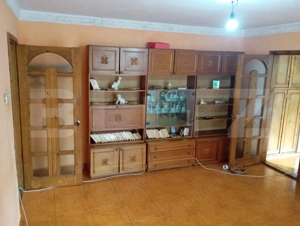 Apartament 3 camere, 70 mp, zona Micro 11  - imagine 2
