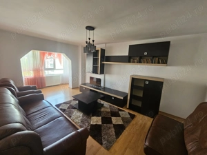 Apartament cu două camere de închiriat în Curtea de Argeș.