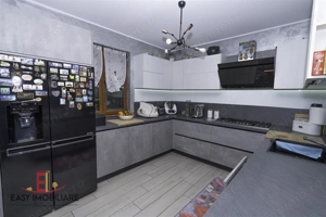 Casa moderna cu piscina, panouri solare, pompa caldura si teren de 1400 mp, Ernei, Mures - imagine 17