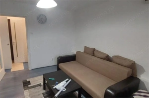 Garsonieră călduroasă, balcon, utilități incluse în pret, etaj 3 – Ion Mihalache