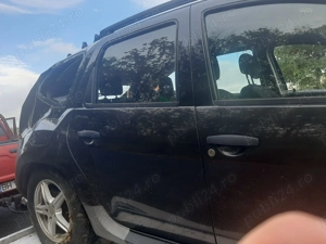 Dacia Duster avariata 