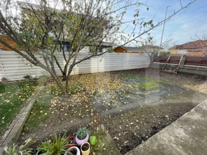 Casă cu 3 camere în Dumbrăvița - imagine 2