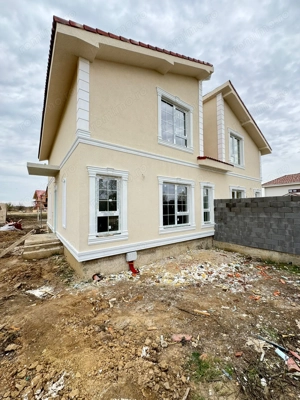 Duplex despartit prin camera tehnica - 4 camere Toate Utilitatile - imagine 4