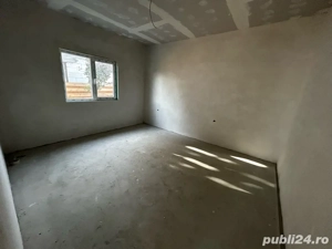 Casă la cheie în Lumina 