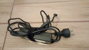 Alimentator (incarcator) laptop  DELL, 