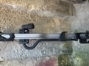 Suport pentru transport bicicletă montaj pe bari transversale tip Thule 