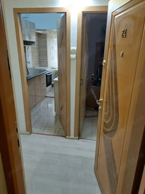 Garsoniera de inchiriat, decomandata