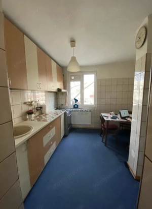 Vanzare Apartament 3 Camere Semidecomandat Berceni-Resita