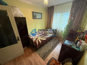 PACII- 3 CAMERE DECOMANDAT, ETAJ 1. - imagine 8