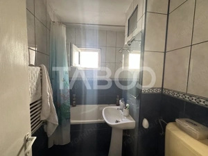 Apartament decomandat etaj intermediar 4 cu 3 camere baie cu geam lift - imagine 6
