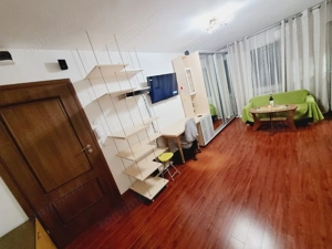 Închiriez garsoniera Tineretului complet mobilata