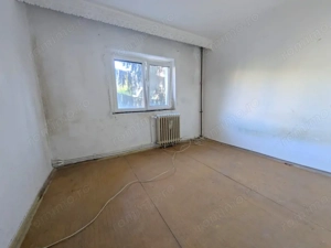 Str Carpati - Piata Sud, Apartament 3 camere, etaj 2/4, bucatarie mare - imagine 11