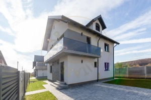 Case premium P+1 în Mărăcineni – Argeselu - 