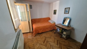 Apartament cu 2 camere de vânzare în Curtea de Argeș. - imagine 3