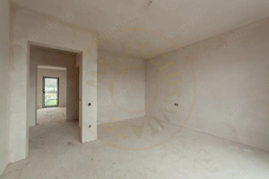 Casă cu 4 camere în Micești la 10 min de Pitesti si 5 min de Mioveni-Arges! - imagine 9