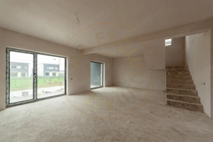 Casă cu 4 camere în Micești la 10 min de Pitesti si 5 min de Mioveni-Arges! - imagine 5