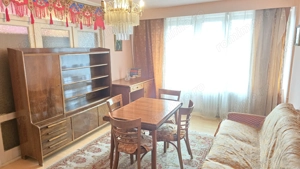 Vand apartament 2 camere decomandat in Deva, etaj 2, bloc de 4 etaje, zona Avram Iancu (Catedrala), 