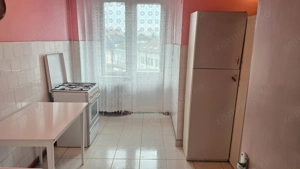 Vand apartament 2 camere decomandat in Deva, etaj 2, bloc de 4 etaje, zona Avram Iancu (Catedrala),  - imagine 12