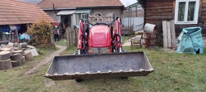 Tractor 4x4 Mahindra 