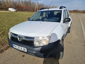 Dacia Duster 1.6 benzina - imagine 2