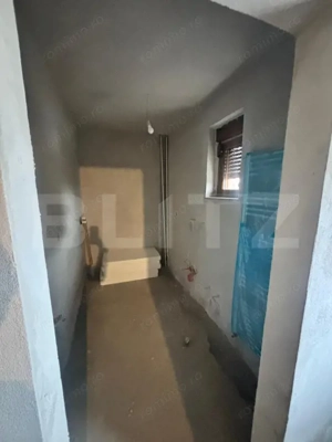 Casă de vânzare Strada Slătiniței -unirea - - imagine 4