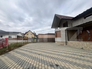 Casă de vânzare Strada Slătiniței -unirea - - imagine 9