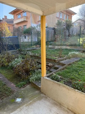 Vila in zona linistita, pe o strada inchisa perfecta pentru locuire sau afacere - imagine 6