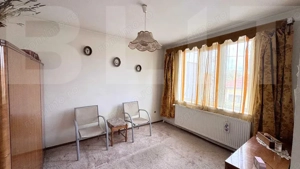 Vila in zona linistita, pe o strada inchisa perfecta pentru locuire sau afacere