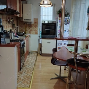 Vând apartament 3 camere , aleea Negoiu  - imagine 2