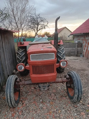 Vând un tractor Fiat 480  - imagine 2