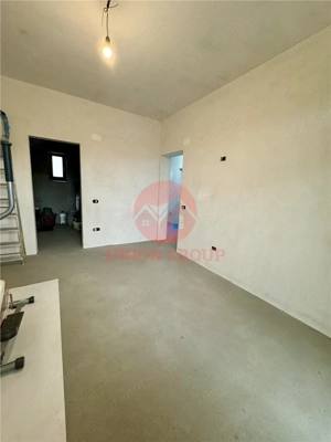 Apartament 3 Camere Decomandat, 94 mp, Zona Dacia - imagine 3