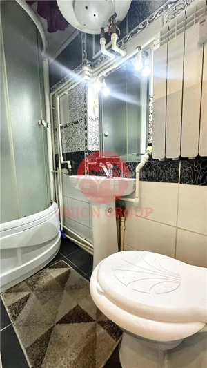 Garsoniera Complet Mobilata si Utilata, Etaj 1, zona Palas - imagine 11