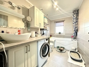 Triplex modern, 3 camere, 80 mp utili, mobilat - Sanandrei - imagine 9