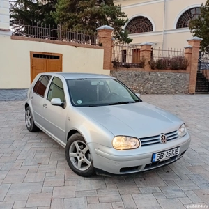 Golf 414 16 v benzina  impecabil