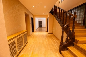 VILA P+2 cu piscina, 22 camere si consum ZERO, zona Baneasa - ROMATSA - imagine 3