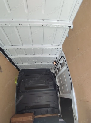 Vand autoutilitara Mercedes Benz - imagine 8