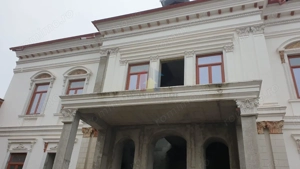 Casa P+1 Ultracentral, teren 466 mp pe colt , deschidere dubla, pretabila cabinete, clinica medicala