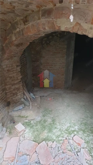 Conac Boieresc P+1 Ultracentral 695mp construiti, teren 466 mp pe colt deschidere dubla - imagine 19