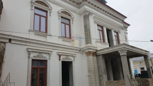 Conac Boieresc P+1 Ultracentral 695mp construiti, teren 466 mp pe colt deschidere dubla - imagine 4