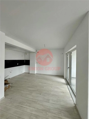 Studio Foarte Spatios la Cheie - Mamaia Nord Zona Lidl - imagine 3