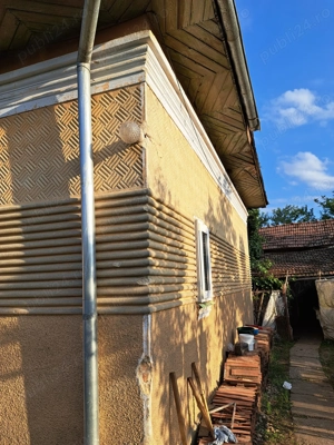 Vand casa cu 2500 mp teren curte - imagine 6