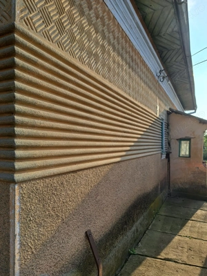 Vand casa cu 2500 mp teren curte - imagine 5