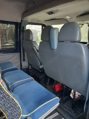 Vand Ford Transit  8+1 an 2011 - imagine 6