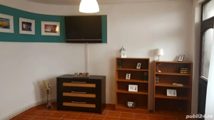 Inchiriez apartament 1 camera la casa