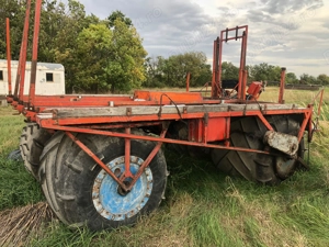 Combina recoltat stuf Seiga