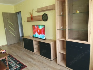 De închiriat zona vest