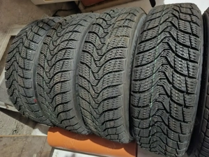 Set anvelope iarna si jante 175 65 R14