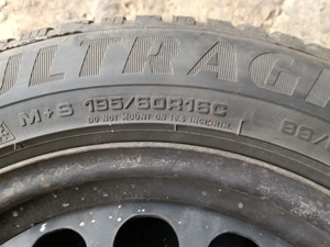 Vând două anvelope de iarnă 