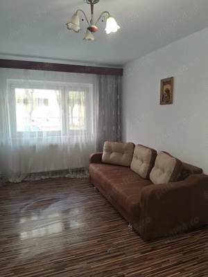 Vând apartament 3 camere decomandat,parter - imagine 2