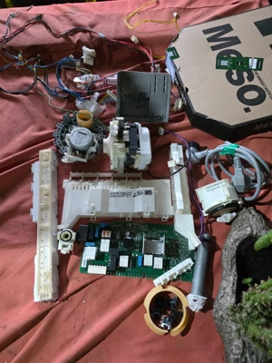 Dezmembrez masina de spalat vase Bosch smv50e70eu - imagine 2